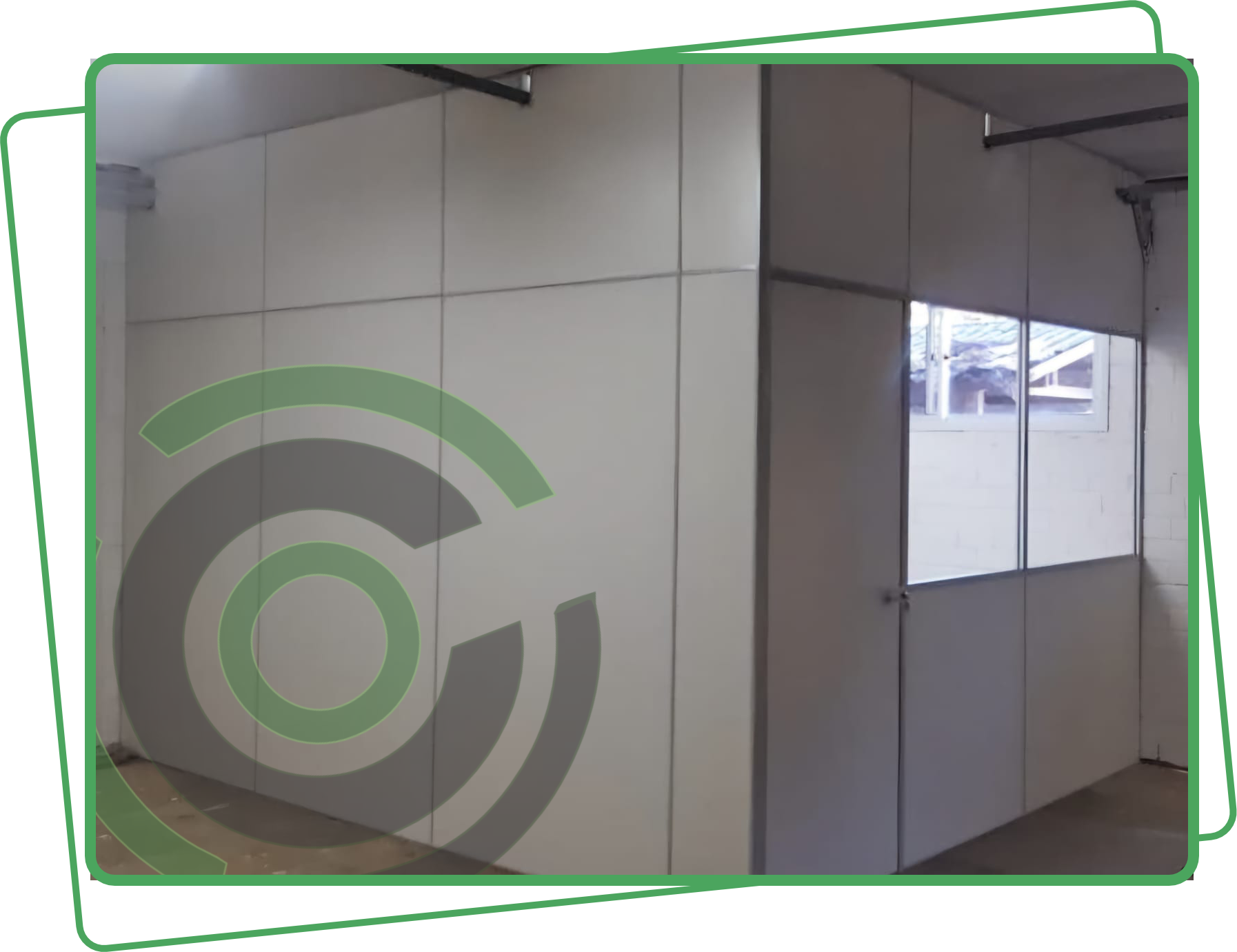 Divisórias Naval – Solução Robusta e Versátil para o Seu Espaço